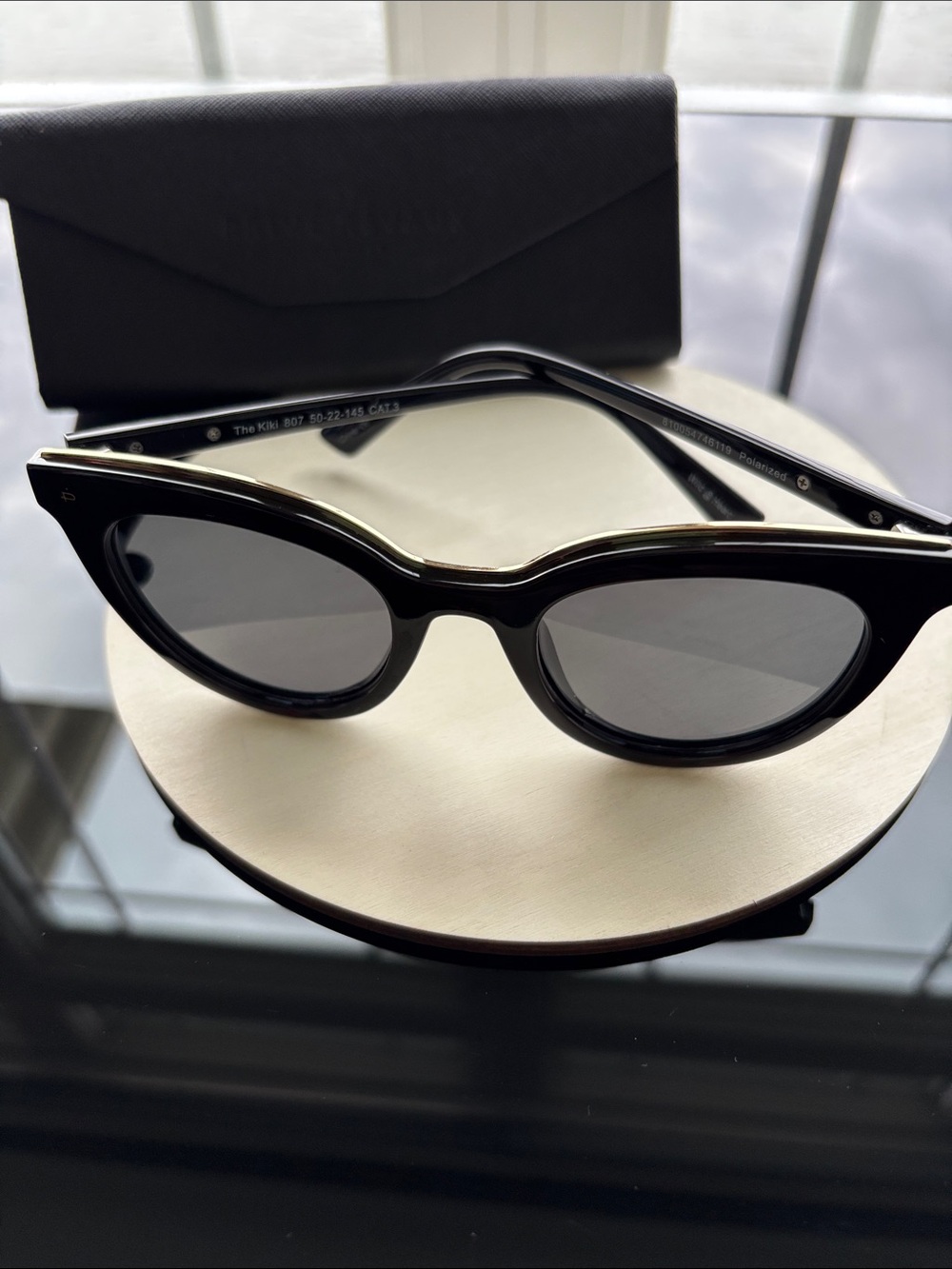 Prive Reveaux Women's Black Cat-Eye Sunglasses - Sleek Black Frame